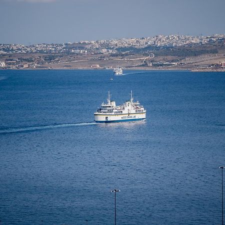 דירות Għajnsielem Seaview Luxury Penthouse With Shared Swimming Pool מראה חיצוני תמונה