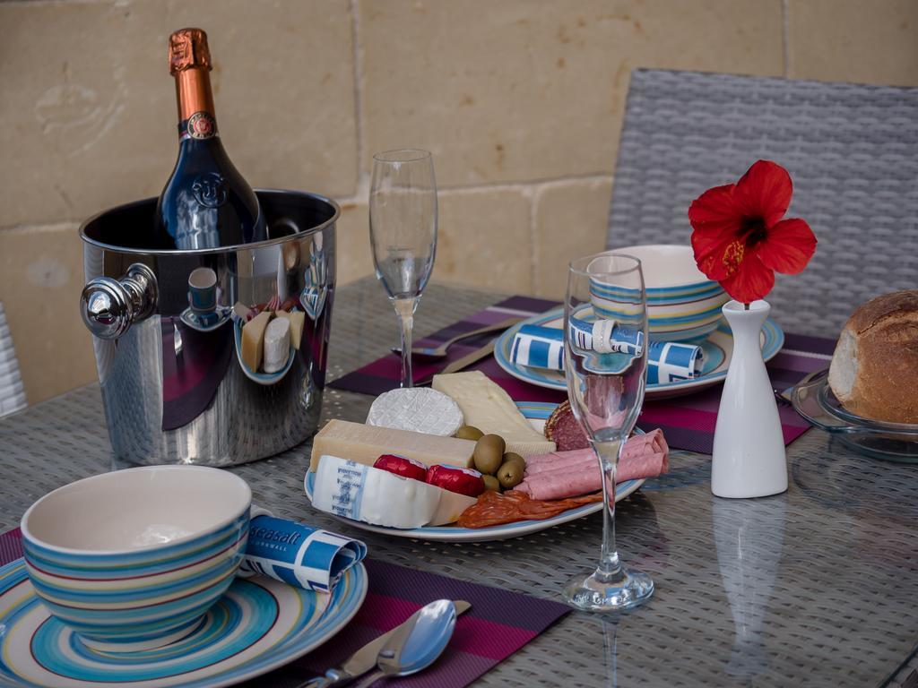 דירות Għajnsielem Seaview Luxury Penthouse With Shared Swimming Pool מראה חיצוני תמונה