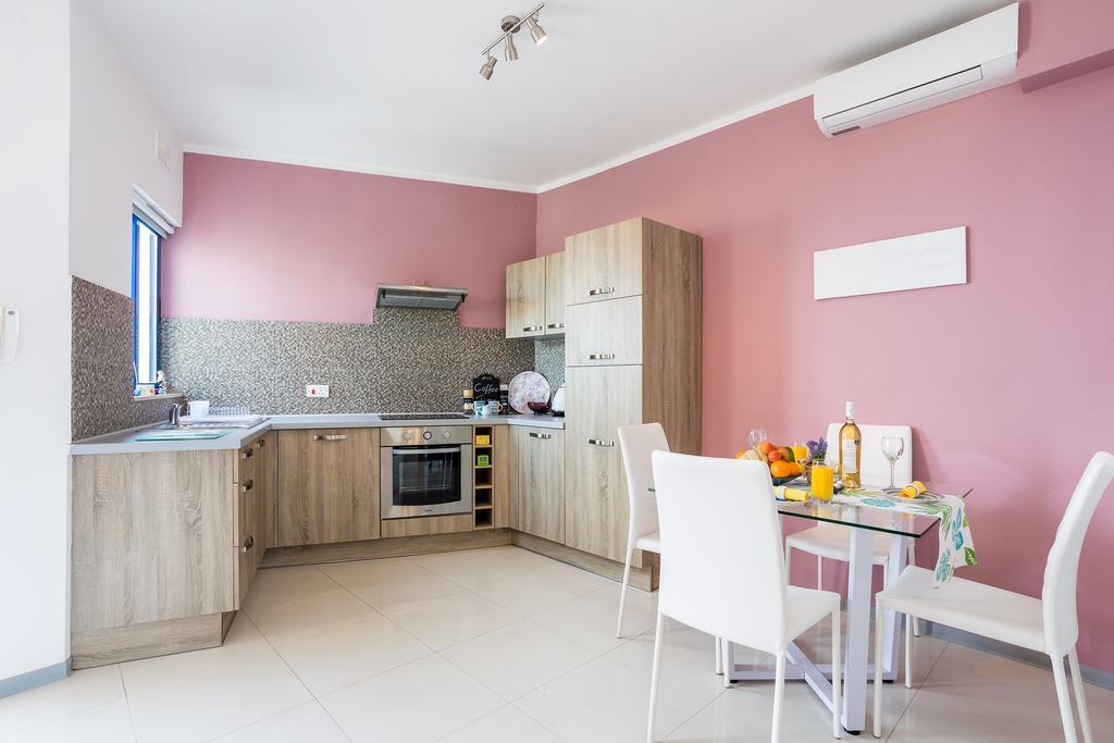 דירות Għajnsielem Seaview Luxury Penthouse With Shared Swimming Pool מראה חיצוני תמונה